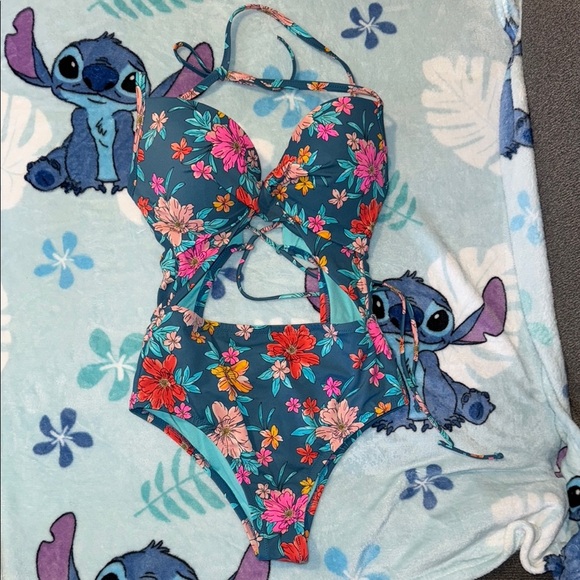 Shade & Shore Other - Floral Cutout Swimsuit
